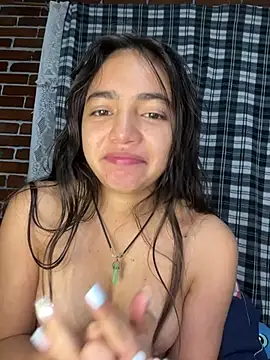 Show modela Yulieth_Valentina na web-kameri