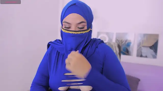 הופעת וובקאם של yarasweett_