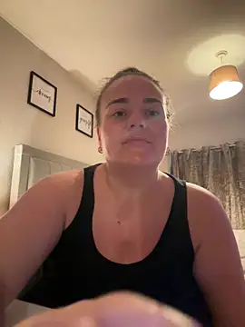 Bustygem_ Show in webcam