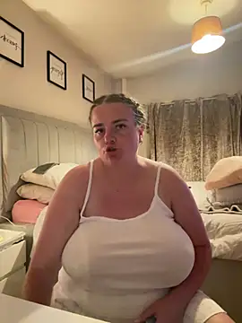 Bustygem_'s Webcam Show