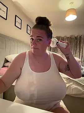 Bustygem_ Webcamshow