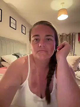 Bustygem_ – webcam-show