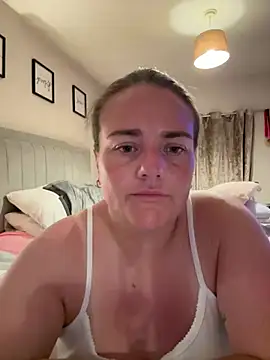 Bustygem_ webcam show
