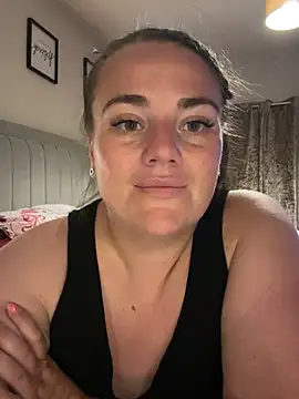 Bustygem_ webcam show