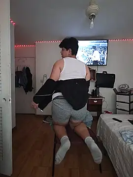 CarmeloXxLe's Webcam Show