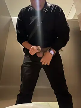 הופעת וובקאם של Mao_Rivers