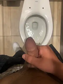 הופעת וובקאם של Mao_Rivers