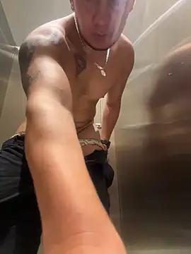 Mao_Rivers' Webcam Show