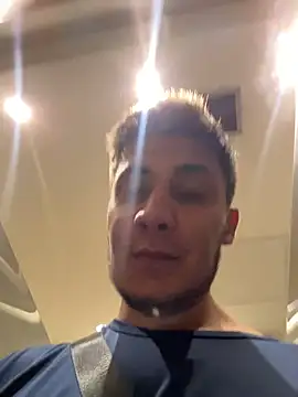 Mao_Rivers Webcam Show
