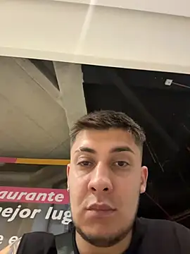 Mao_Rivers Adlı Modelin Web Kamerası Şovu