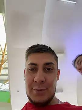 Mao_Riversn Webbikameraesitys