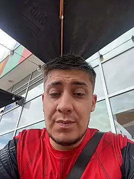 Mao_Rivers Show Webcam