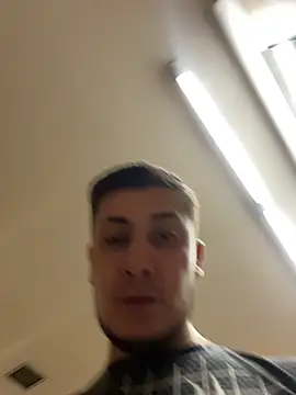 Mao_Rivers Show in webcam