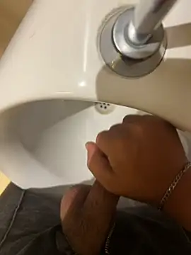 Mao_Rivers webcam show