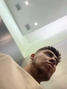 Show de Mao_Rivers na webcam