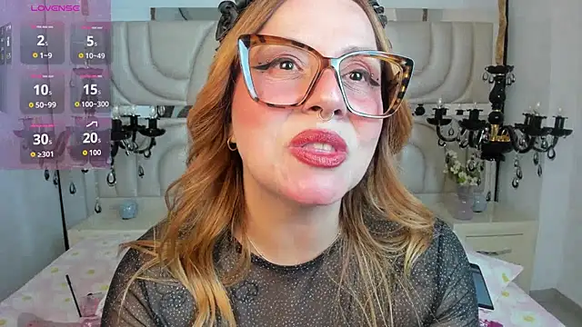 XXX chat uživo modela Paulette_roux