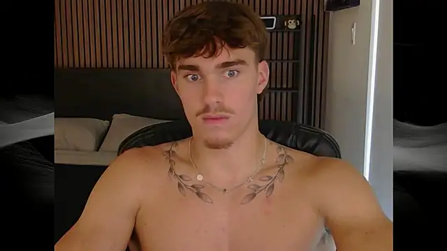 TheNicoRyder Show Webcam
