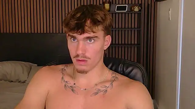 TheNicoRyder Show in webcam
