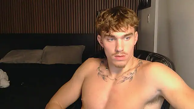 TheNicoRyder Show in webcam