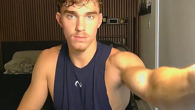 TheNicoRyder webcam show