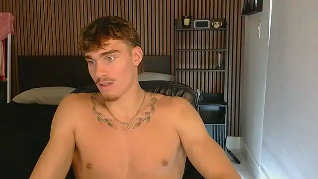 TheNicoRyder Show Webcam