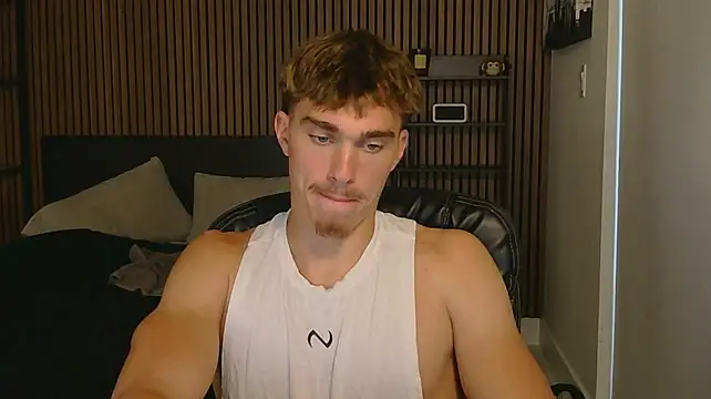 TheNicoRyder Show in webcam