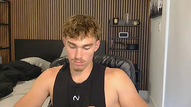 TheNicoRyder Webcam-Show