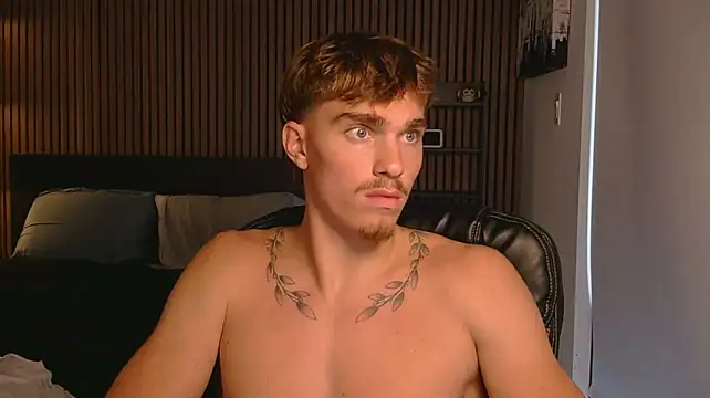 TheNicoRyder Шоу с уебкамера