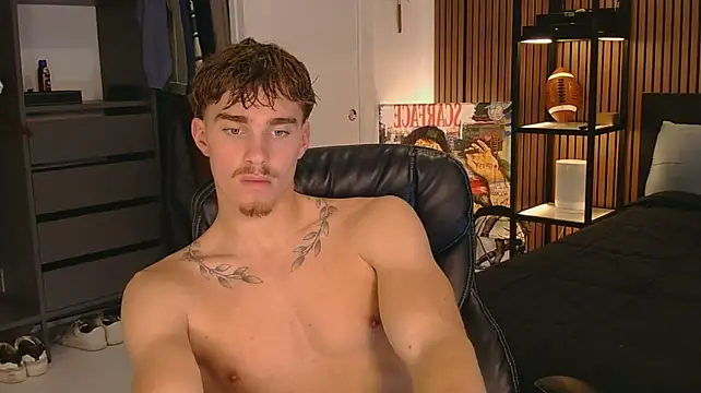 TheNicoRyder Show Webcam