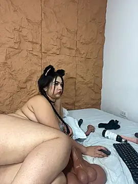 Chat XXX ao vivo de HannaBunny_