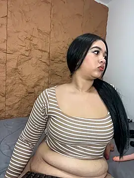 Chat XXX en directo de HannaBunny_