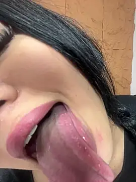HannaBunny_'s Live XXX Chat