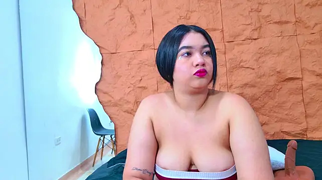 HannaBunny_ Adlı Modelin Web Kamerası Şovu