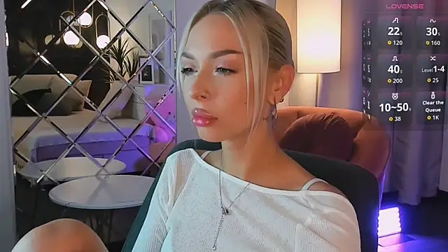 Alaska_Lane's Live XXX Chat