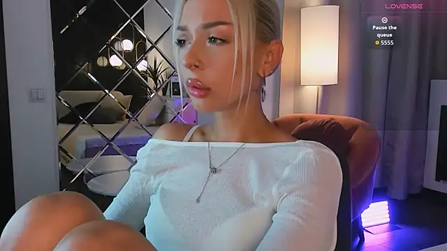 Alaska_Lane Webcam-Show
