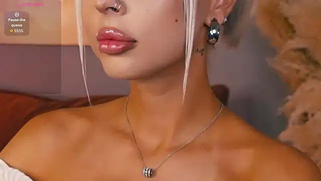 Alaska_Lane XXX чат на живо