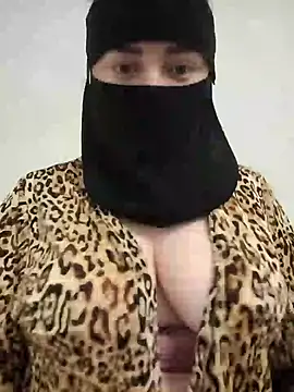 Bisan_sexy Adlı Modelin Web Kamerası Şovu