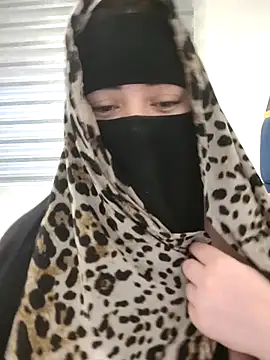 Bisan_sexy Adlı Modelin Web Kamerası Şovu