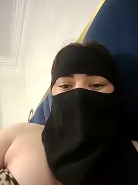 Bisan_sexy Adlı Modelin Web Kamerası Şovu