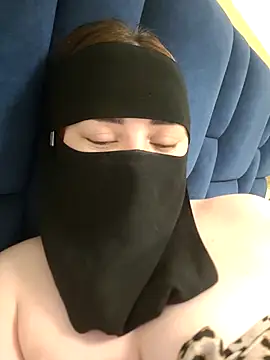 Bisan_sexy Adlı Modelin Web Kamerası Şovu
