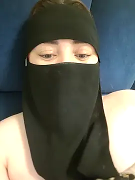 Bisan_sexy Adlı Modelin Web Kamerası Şovu