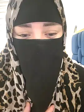 Bisan_sexy Adlı Modelin Web Kamerası Şovu