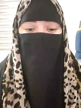 Bisan_sexy Adlı Modelin Web Kamerası Şovu