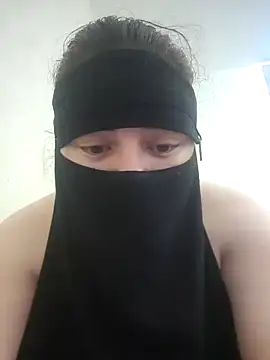 Bisan_sexy Adlı Modelin Web Kamerası Şovu