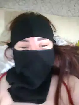 Bisan_sexy Adlı Modelin Web Kamerası Şovu