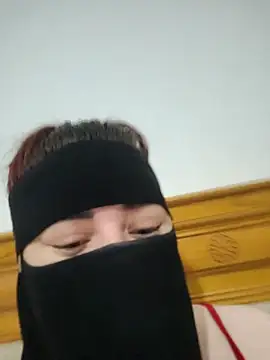 Bisan_sexy Adlı Modelin Web Kamerası Şovu