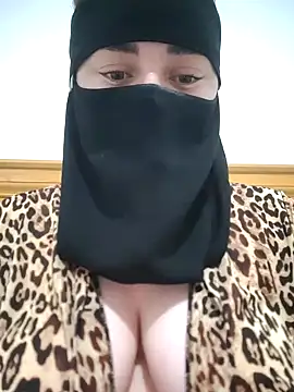 Bisan_sexy Adlı Modelin Web Kamerası Şovu