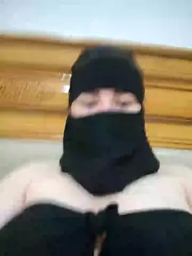 Bisan_sexy Adlı Modelin Web Kamerası Şovu