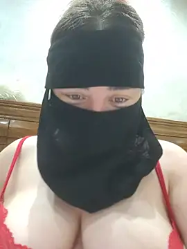 Bisan_sexy Adlı Modelin Web Kamerası Şovu