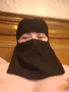 Bisan_sexy Adlı Modelin Web Kamerası Şovu